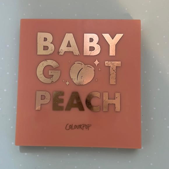 COLOURPOP EYESHADOW - Picture 2 of 3